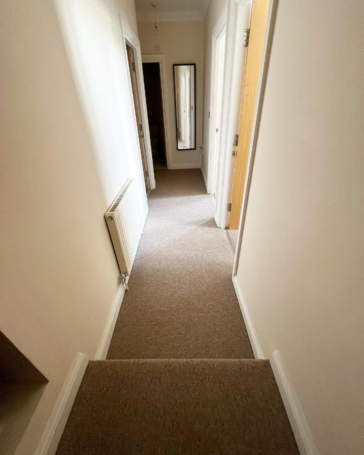 Cosy Town Centre Apartment Close To Beach Борнмът Екстериор снимка